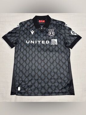Men’s Wrexham AFC Macron 2024/2025 Away Soccer Jersey | Black | Medium | NWOT